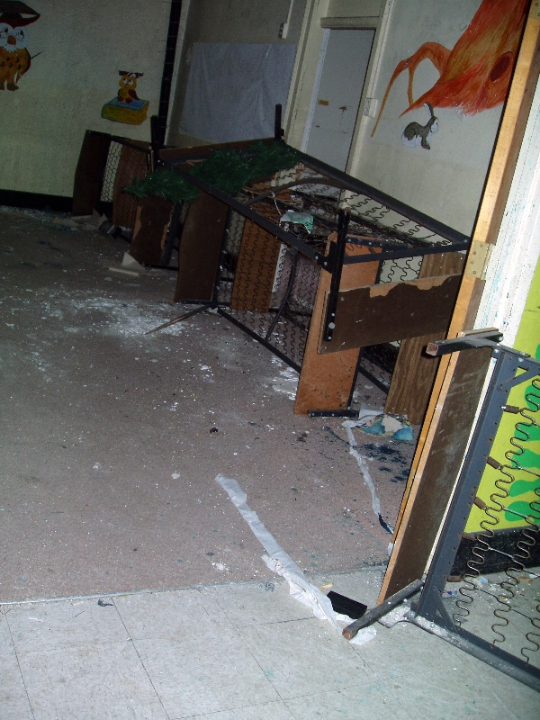 A bedroom in the Peery 3 wing